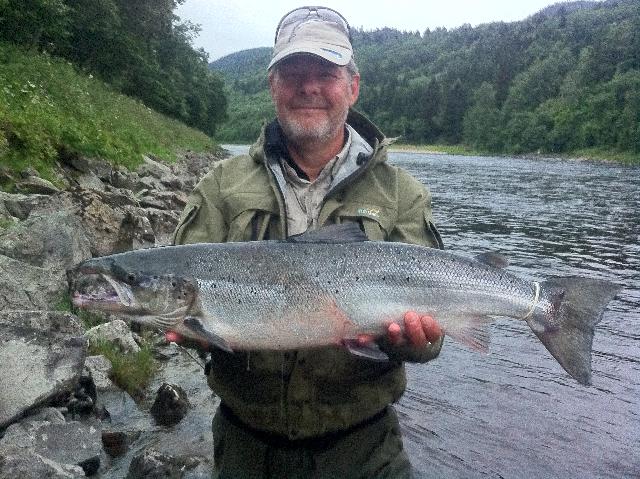 Stefan Möller med Gaulalax 6,5 kg på Helgemosträckan